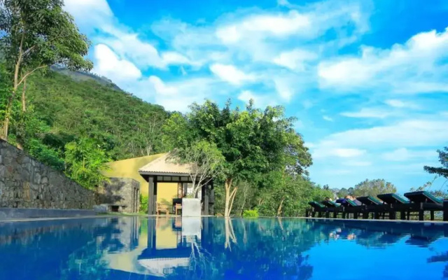 Курортный отель Melheim Resort and Spa