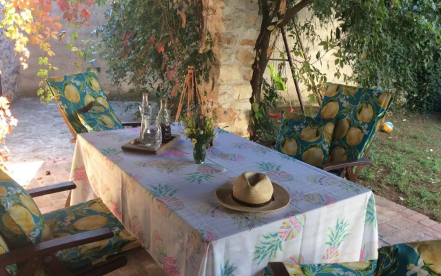 Вилла Lovely Stone with Private Garden and Terrace