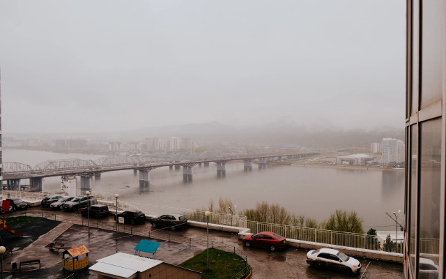 Квартира 1-комнатная с видом на Енисей