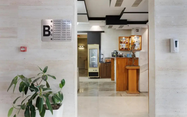 Отель Iveria Inn