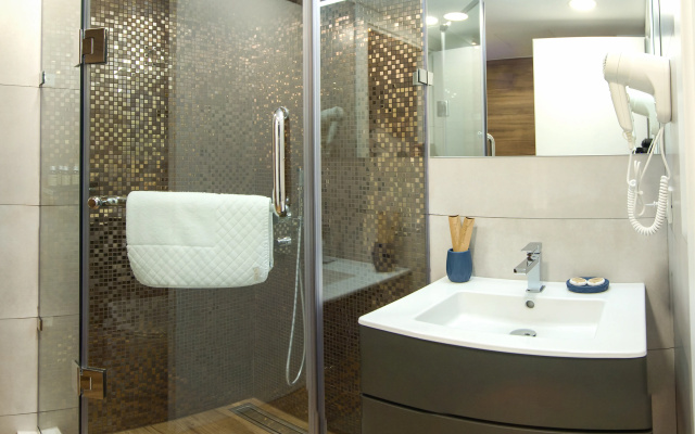 Bathroom · Tbilisi — photo 42
