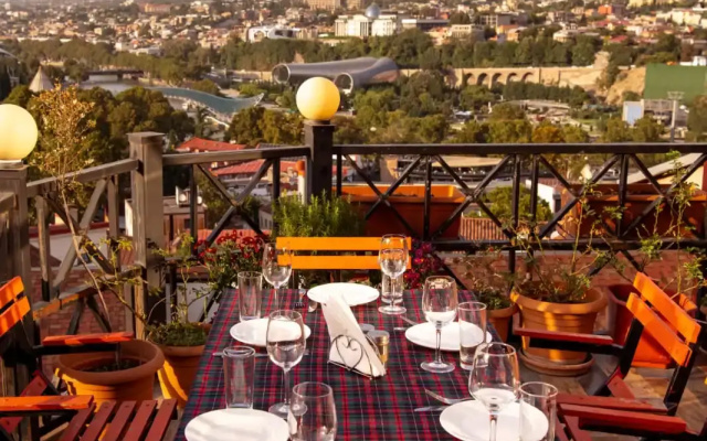 Отель Gomi 19 Boutique - Old Tbilisi