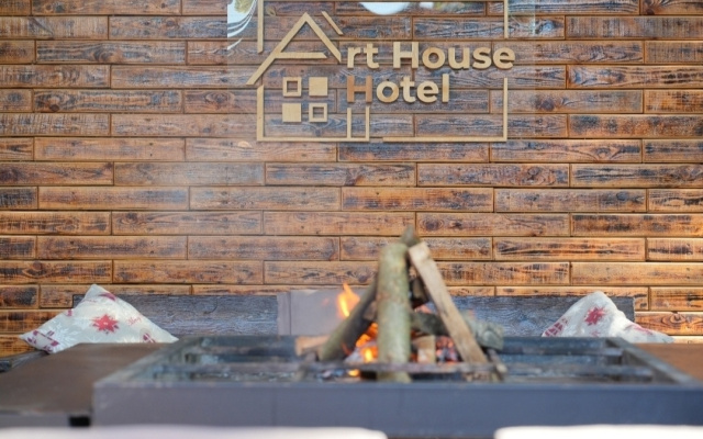 Отель Art House Hotel