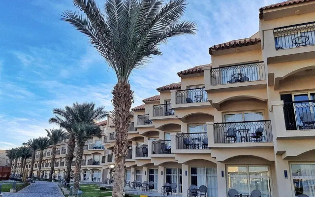 Отель The V Luxury Sahl Hasheesh