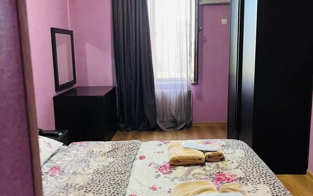 Guest rooms · Tbilisi — photo 26