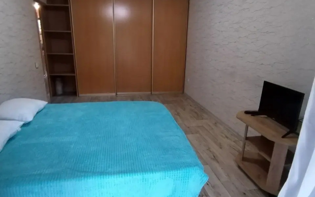 Квартира с большой лоджией и видом на лес