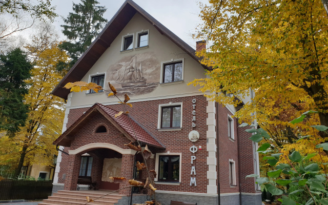 Отель Фрам