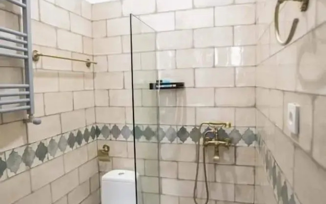 Bathroom · Tbilisi — photo 38