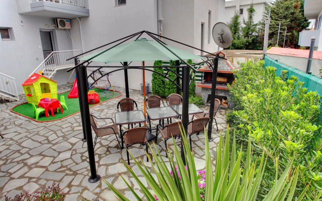 Вилла StayInn Family House Excelsior