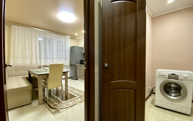 Квартира на Аксакова 28