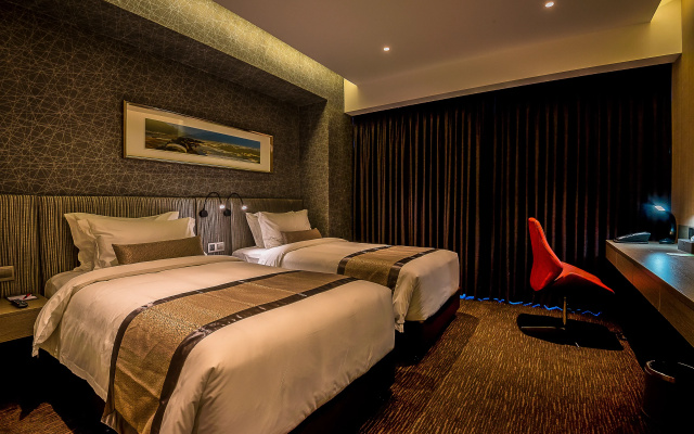 Отель Best Western Plus Maple Leaf