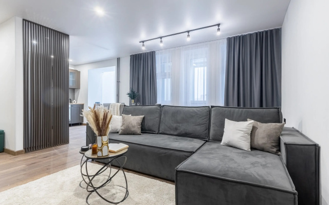 Апартаменты Comfort Home на Амирхана 11