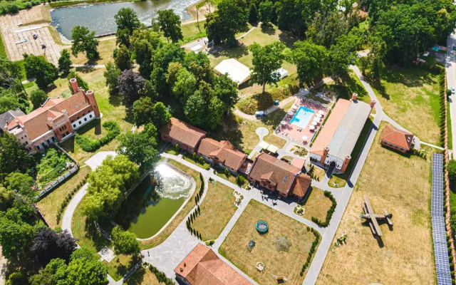 Отель Замок Романовски