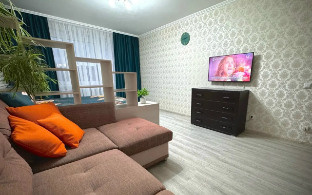 Квартира Рядом с ТЦ Кристалл