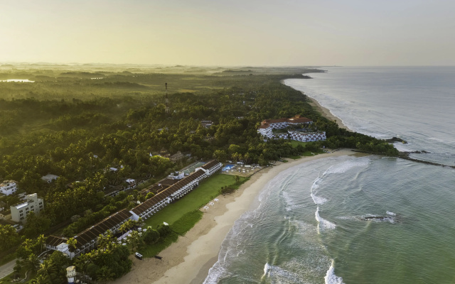 Отель EKHO Surf Bentota