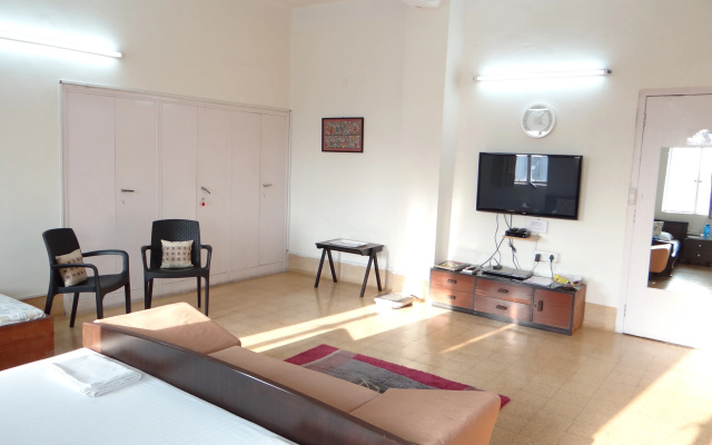 Гостевой Дом Central Bed & Breakfast