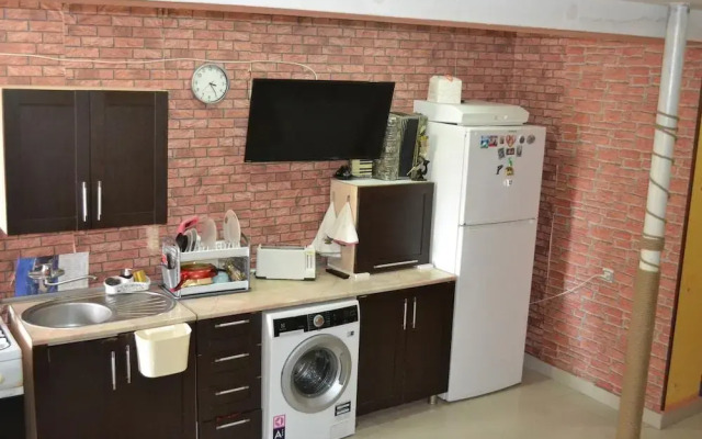 Kitchen · Tbilisi — photo 11