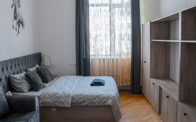 Апартаменты Modern & Stylish Studio in City Center