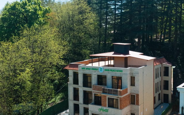 Отель Green Palace Kutaisi