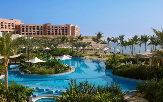 Hilton Muscat Al Bandar