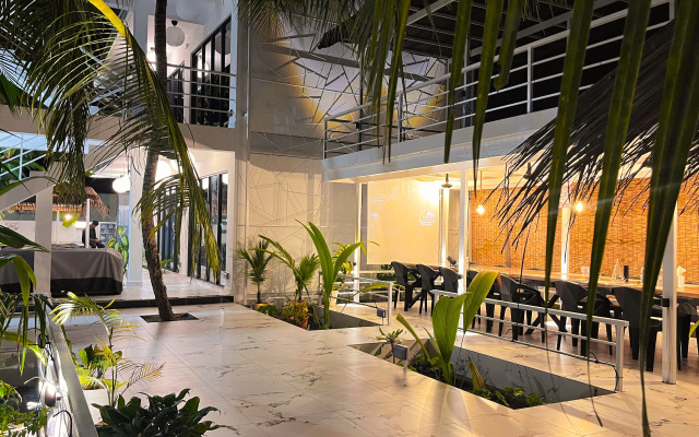 Отель Oceana Surf Maldives