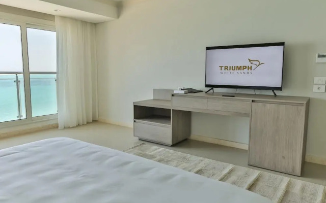 Отель Triumph White Sands
