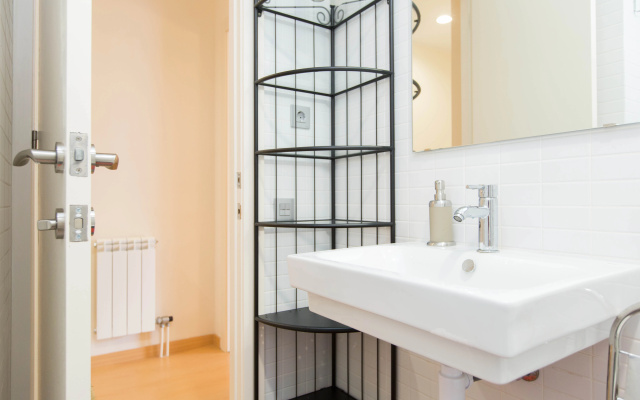Апартаменты Golden Central Muntaner Stay Barcelona