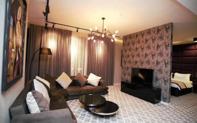 Gallery Art Hotel