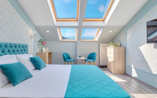 Апартаменты с видом на море Sea Breeze & SPA