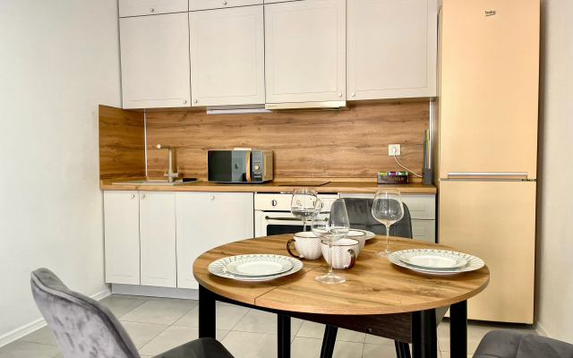 Yevrodvushka V Gorode S Vidom Na Les I Plyazh Apartments