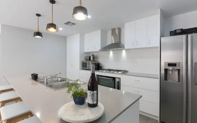 Гостевой Дом Modern home near city and airport
