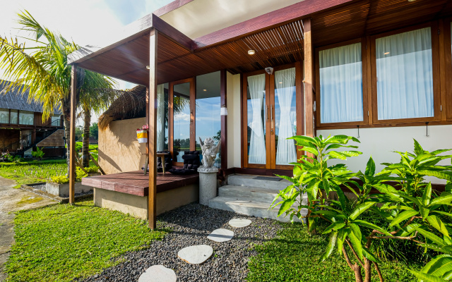 Отель Ubud Rice Field Stay - Mahari by WAHM