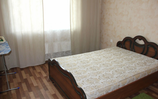 Na Alekseeva 23 Apartments