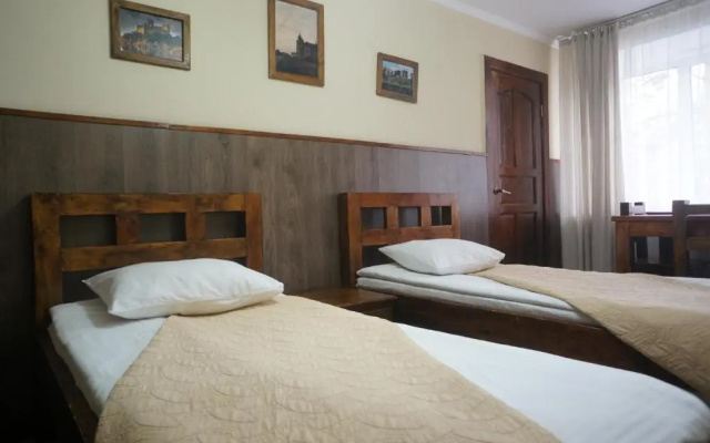 Отель Galirad