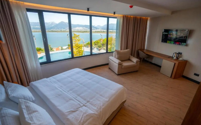 Отель Duomo Resort