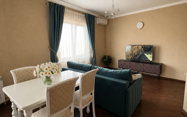 Квартира с видом на Эльбрус