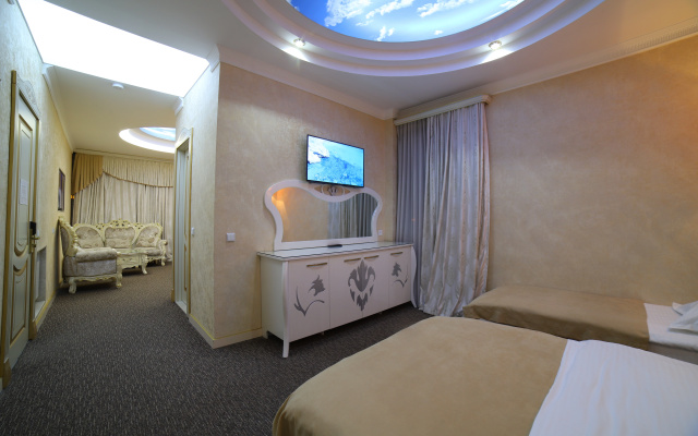 Guest rooms · Tbilisi — photo 11