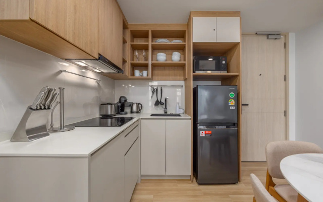 Апарт-отель Skypark Celeste Laguna Residences by TropicLook