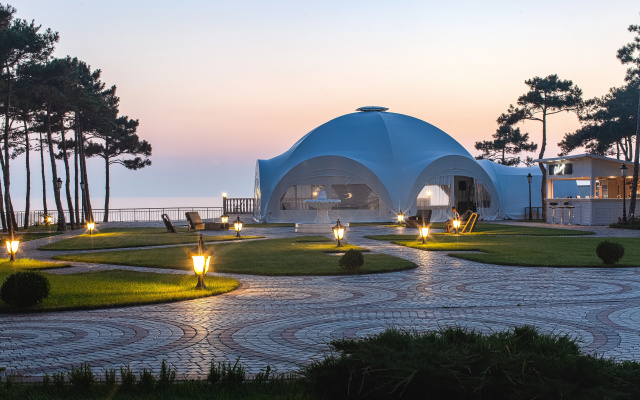 Отель Alma Park Resort
