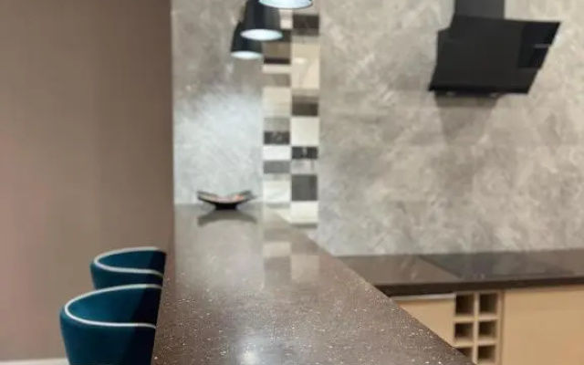 Апартаменты 2 Bedroom Apt On Republic Square