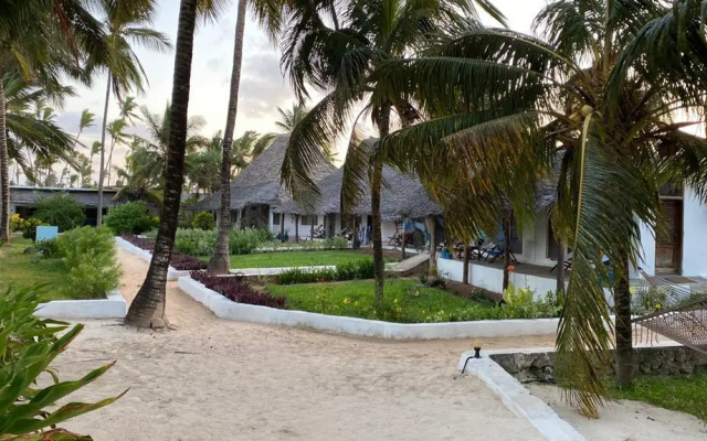 Бунгало Matemwe Baharini Villas