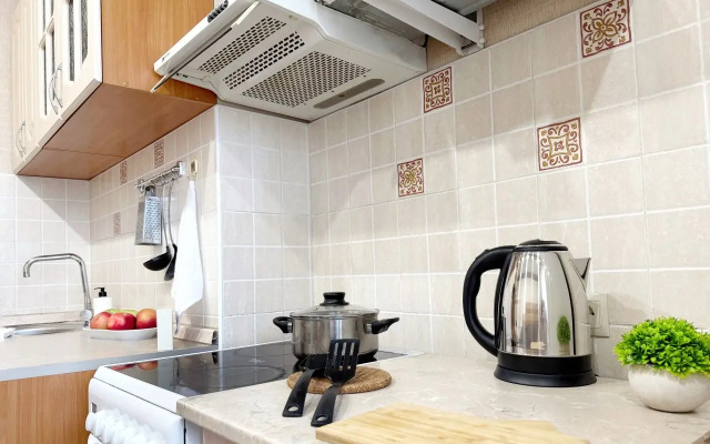 Квартира Konstantinov Apartments на Адриена Лежена