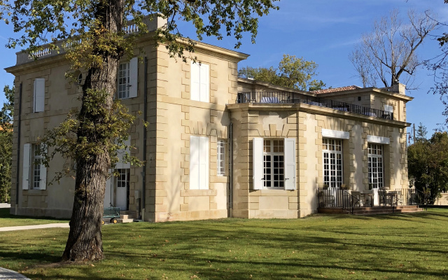 Отель Domaine de Raba