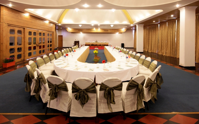 Отель ManuAllaya the Resortspa