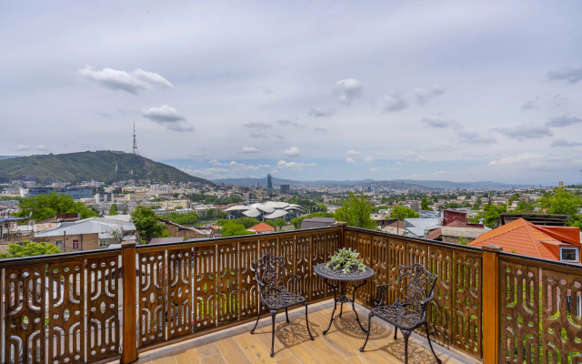 Grounds · Tbilisi — photo 39