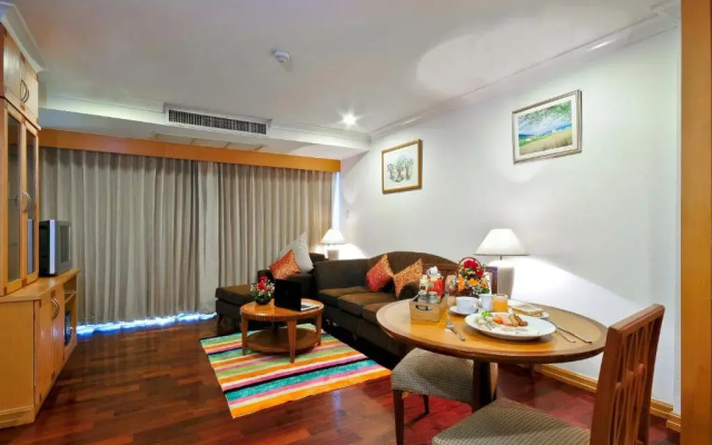 Admiral Suites Bangkok