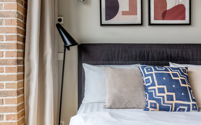 Bridgeloft Apartment