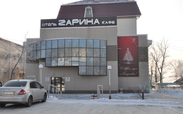 Гостиница Зарина в Хабаровске - забронировать гостиницу Зарина, цены и фото номеров Хабаровск вид на фасад