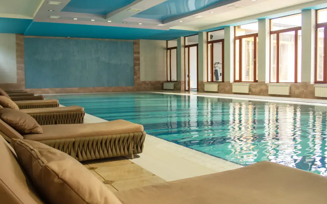 Отель Hotel Russia