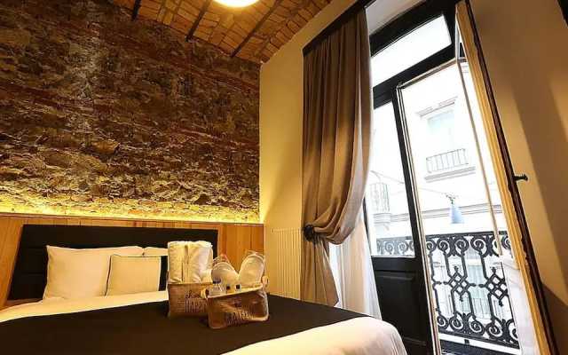 Отель Kamil Bey Suites